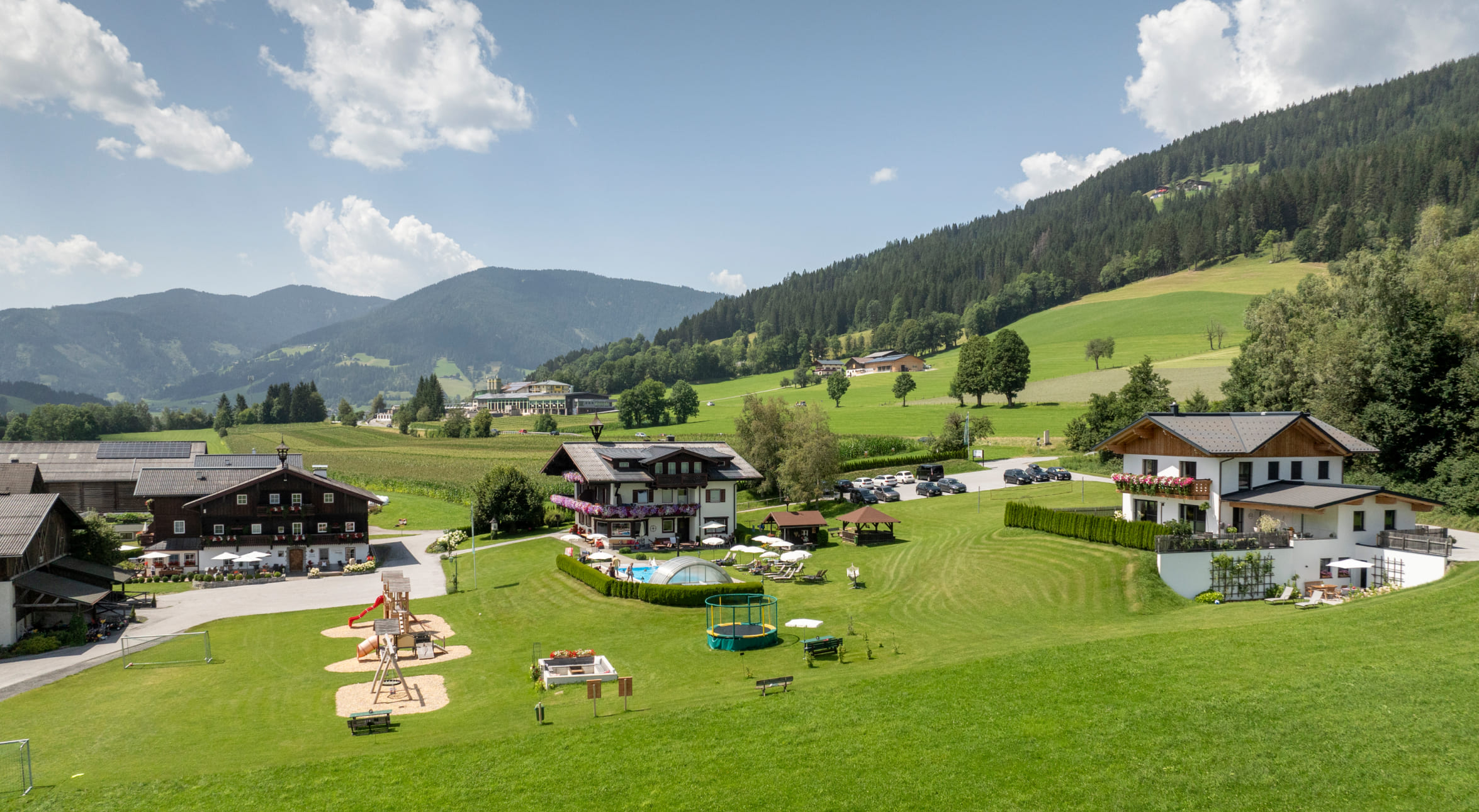 Außenanlage vom Obersulzberggut in Radstadt